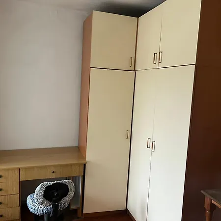 Apartamento Klina Escópia